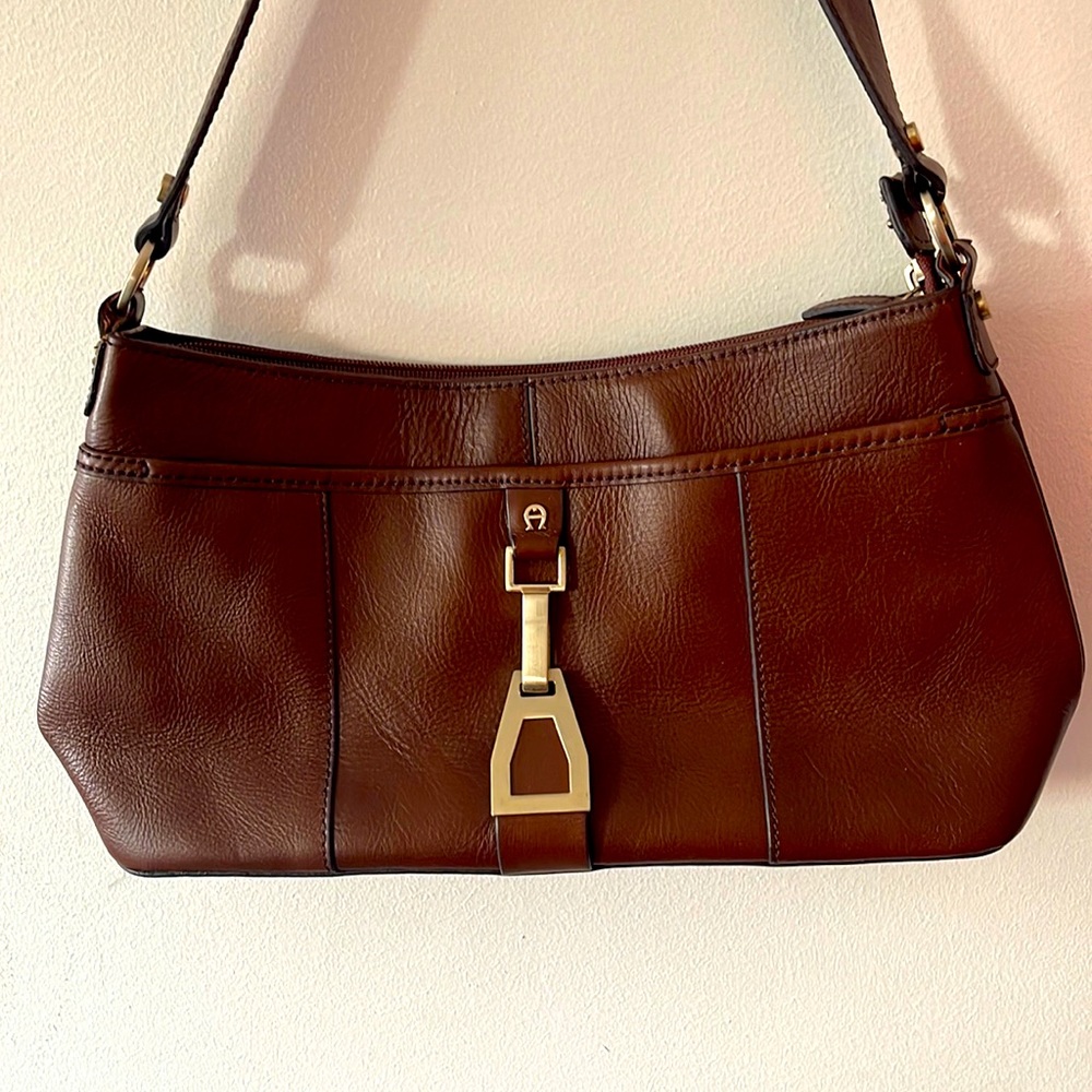 Vintage Genuine Leather Etienne Aigner Purse